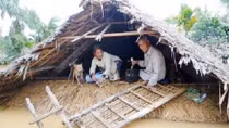 Hãy chung tay ủng hộ đồng bào lũ lụt miền Trung