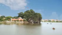 Ai về núi Thúy sông Vân?