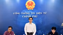 Phó Thủ tướng Vũ Đức Đam và lãnh đạo các Bộ, ngành đối thoại với doanh nghiệp thủy sản