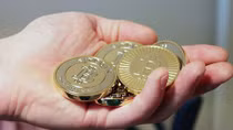 Kế toán “rút ruột” hơn 8 tỷ đồng đầu tư vào Bitcoin