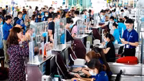 Hàng không Việt đua nhau giảm giá vé