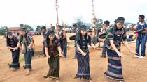 Tiếng chiêng trước nguy cơ... lặng dần