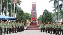 Cục Y tế dâng hương, dâng hoa tại Nghĩa trang Liệt sĩ Nhổn
