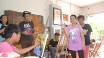 Khi người câm điếc “nói” bằng tranh