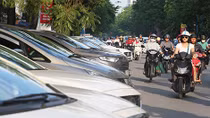 Hà Nội đề xuất bố trí điểm trông, giữ ôtô tại 87 tuyến phố