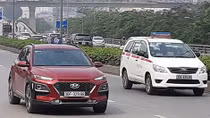 Bộ Giao thông vận tải tiếp tục đề xuất xe công nghệ phải gắn hộp đèn