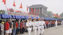 Vinh quang con đứng bên Người
