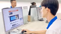 Thông tin của người bán hàng trên sàn thương mại điện tử sẽ được giao cho cơ quan thuế