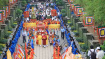 Ngăn chặn nạn “hai ngón” ở Lễ hội Đền Hùng
