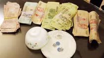 Tạm giữ 29 con bạc chơi xóc đĩa