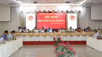Phó Thủ tướng Thường trực Trương Hòa Bình tiếp xúc cử tri Long An
