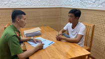 Khởi tố đối tượng khai thác cát trái phép trên sông Long Đại