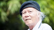 Một đôi kỷ niệm với tác giả bài thơ “Thời hoa đỏ”