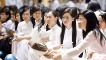 Có hộ khẩu thường trú, học sinh ngoại tỉnh mới được chuyển về trường THPT công lập