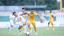 V.League mất cân bằng vì quá ít suất xuống hạng