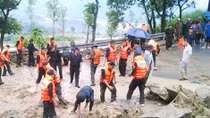Lực lượng Công an chủ động ứng phó với mưa, lũ