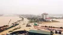 Quảng Trị di dời thêm hàng ngàn hộ dân chạy lũ