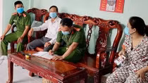 Lực lượng Công an “đi từng ngõ, gõ từng nhà” để chống dịch