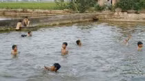 Dùng thau làm phao, nam sinh lớp 4 chết đuối