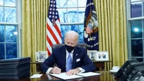 Ông Biden và 100 ngày đầu đầy thách thức