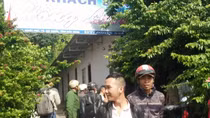 Người giúp việc chết trong khuôn viên nhà nghỉ