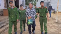 Chém trọng thương bạn chỉ vì mâu thuẫn khi mời chơi bài