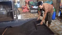 Vụ “cà phê…pin”: Đủ chứng cứ để khởi tố vụ án