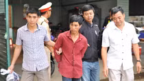 "Giật mình" khi gặp CSGT