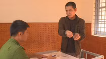 Đâm bạn trọng thương rồi lẩn trốn gần 12 năm