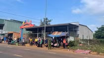 Nam sinh lớp 9 tử vong bên vệ đường