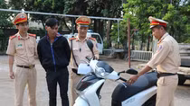 Mang xe trộm cắp đi tiêu thụ còn đòi hối lộ CSGT