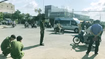 Bị đâm chết vì không “bo” cho tiếp viên 