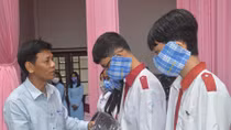 Trao học bổng Lương Định Của cho học sinh, sinh viên nghèo hiếu học 