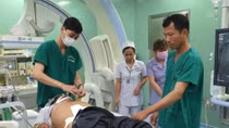30 phút cứu sống bệnh nhân ngưng tim