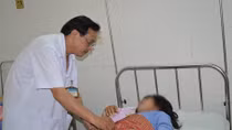 Bóc thành công khối u xơ “khủng” ra khỏi người nữ bệnh nhân ở Cần Thơ