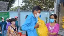 Một nhà hảo tâm hỗ trợ 60 tấn gạo cho người nghèo Sóc Trăng