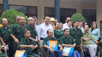 Tổng công ty Điện lực miền Nam tri ân người có công, gia đình chính sách