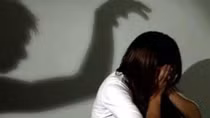 Nghi án gã đàn ông dùng dao khống chế hiếp dâm thiếu nữ 16 tuổi