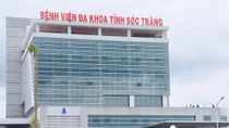 Buộc thôi việc Phó phòng không biết bằng cấp III của mình thật hay giả 