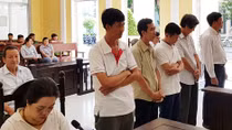 Nguyên Giám đốc Trung tâm khuyến công lãnh 3 tù do tham ô tài sản