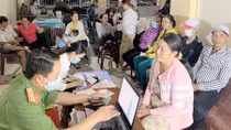 Xuyên đêm cấp căn cước công dân ở thị xã ven biển Vĩnh Châu