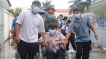 Những câu chuyện cảm động trong mùa thi ở Bạc Liêu 