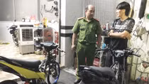 "Độ xe" theo kiểu... không có phanh sau