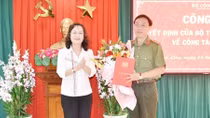 Công bố quyết định của Bộ trưởng Bộ Công an về công tác cán bộ