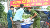 Những mâm cơm nghĩa tình giữa mùa dịch