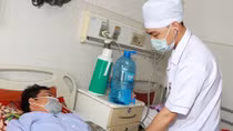 (Kỳ tích) Đưa bệnh nhân bị điện giật từ cõi chết trở về