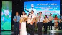Trao giải cuộc thi sáng tác về chủ đề “Học tập và làm theo tư tưởng, đạo đức, phong cách Hồ Chí Minh”