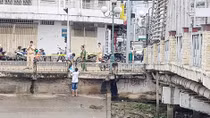 Người đàn ông chết dưới gầm cầu ở Sóc Trăng