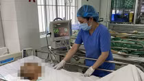 Lần đầu tiên cứu sống bệnh nhân xuất huyết não bằng kẹp cổ túi phình 