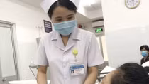 Cứu sống mẹ, con sản phụ tiền sản giật xuất huyết não nguy kịch 